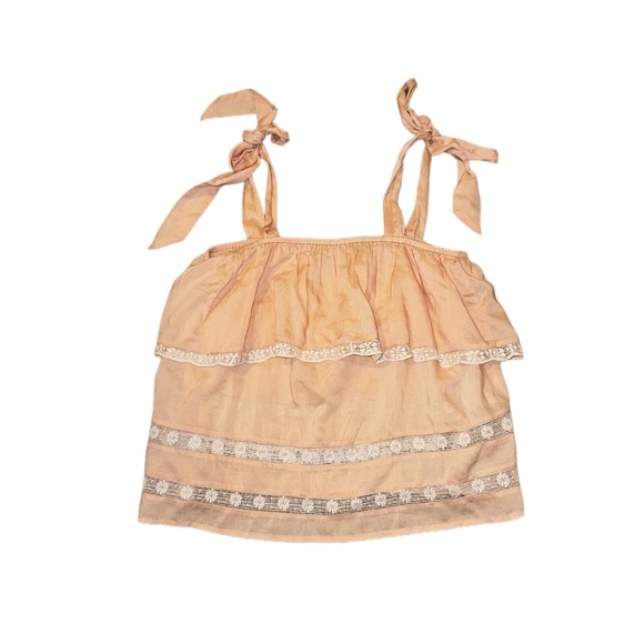 Chic Peach Sleeveless Top with Lace Accents - Picture 1 of 2